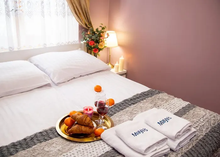 Maya's Flats & 45 - Dluga 18/19 Gdańsk